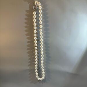 Elegant White Faux Pearl Necklace 18”